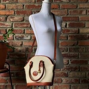 Vintage Dooney & Bourke Leather Purse